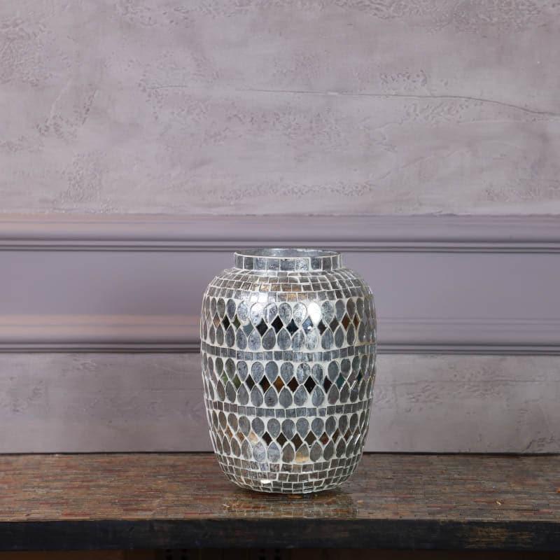 Buy Polaris Mosaic Short Vase Vase from Vaaree