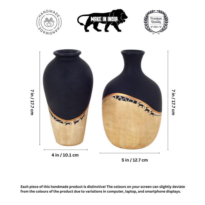 Buy Round Aether Bloom Vase - Set Of Two Vase from Vaaree