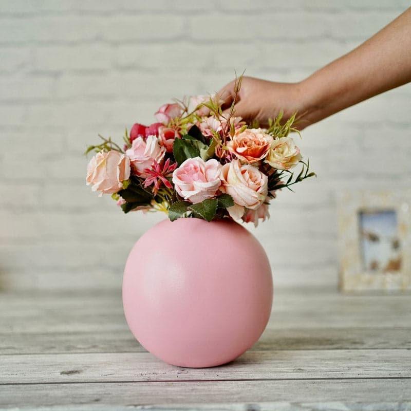 Buy Sawera Metal Vase (Small) - Big Vase from Vaaree