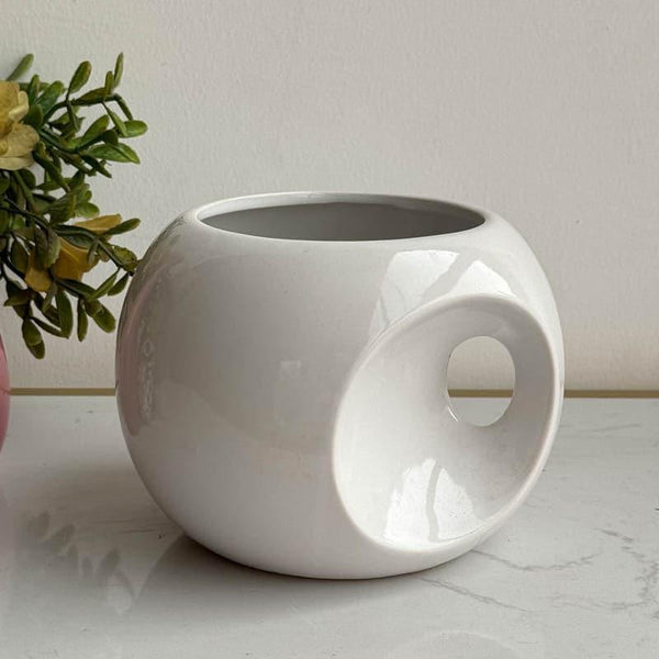 Buy Scoop Symphony Vase Vase from Vaaree