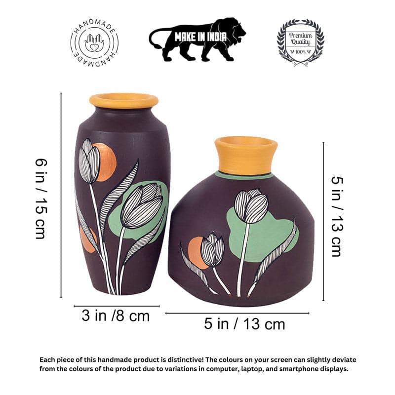 Buy Shula Bloom Tribal Terracotta Vase - Set Of Two Vase from Vaaree