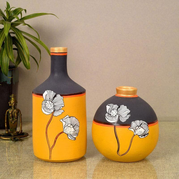 Buy Vase - Sunflower Bliss Vase - Set Of Two at Vaaree online