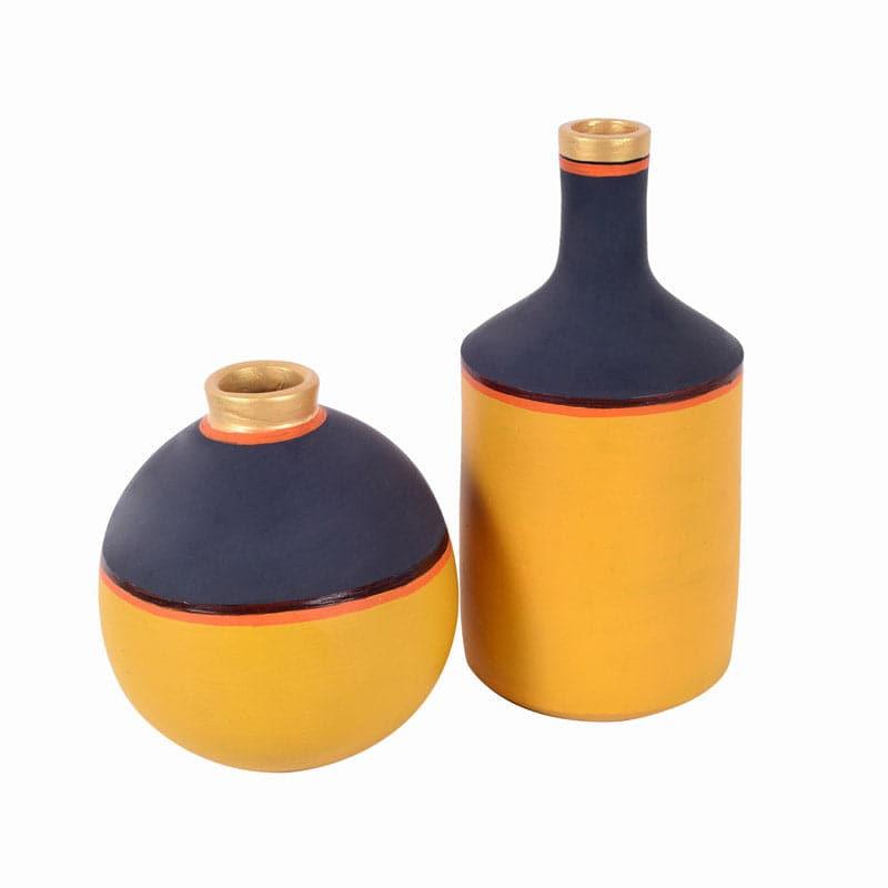 Buy Sunflower Bliss Vase - Set Of Two Vase from Vaaree