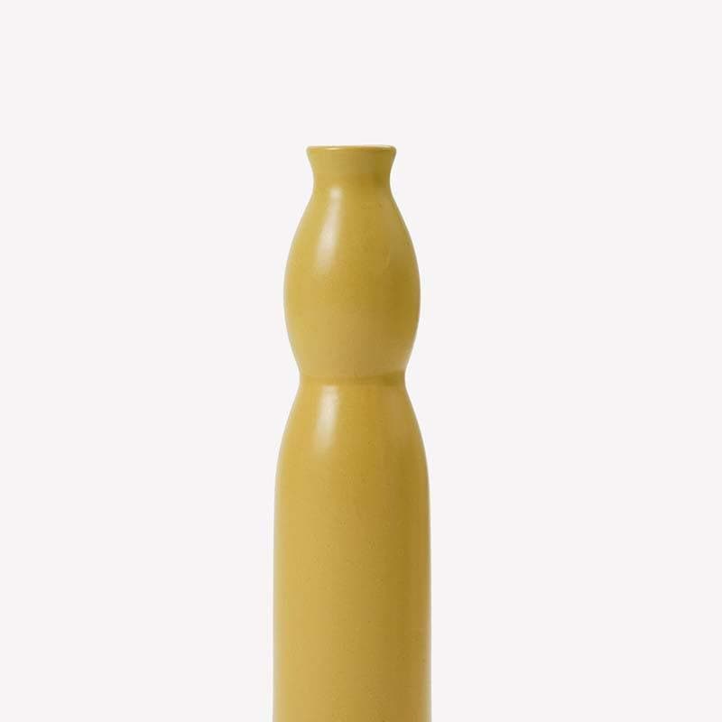 Buy Sunny Vase Vase from Vaaree