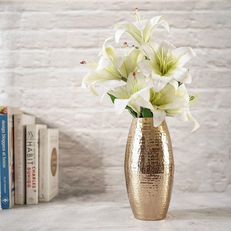 Buy Torale Metal Vase Vase from Vaaree