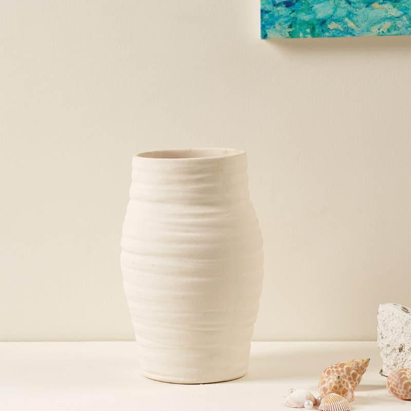 Buy Vase - White Soul Vase at Vaaree online