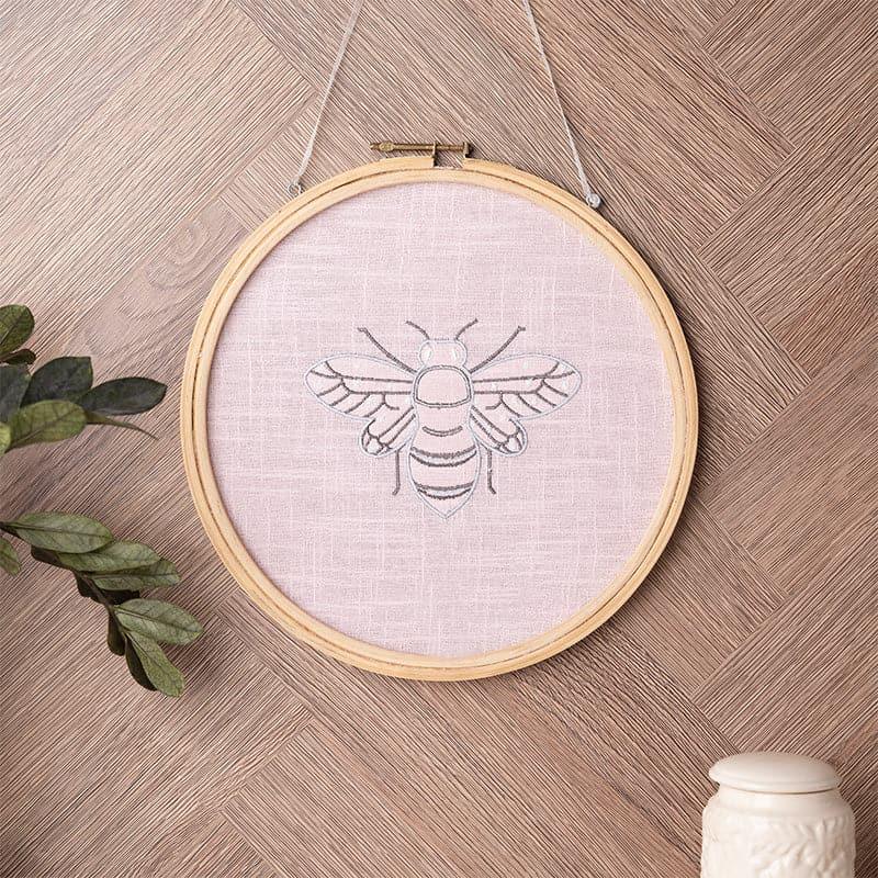 Buy Bee Buzz Wall Accent - Bug Buddy Collection Wall Accents from Vaaree