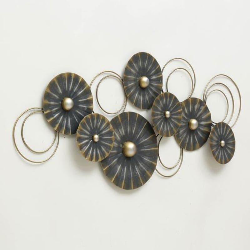 Buy Fennella Circles Wall Decor Wall Accents from Vaaree