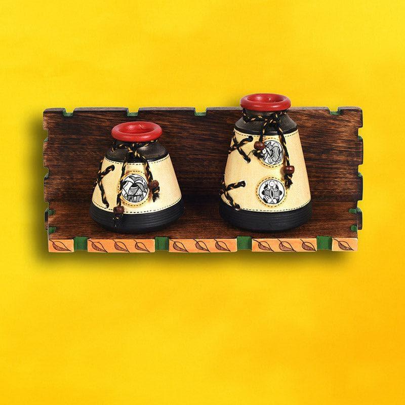 Buy Madhubani Wall Shelf With Pot - Set Of Three Wall Accents from Vaaree