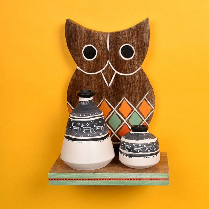 Buy Owlery Wall Shelf With Pot - Set Of Three Wall Accents from Vaaree