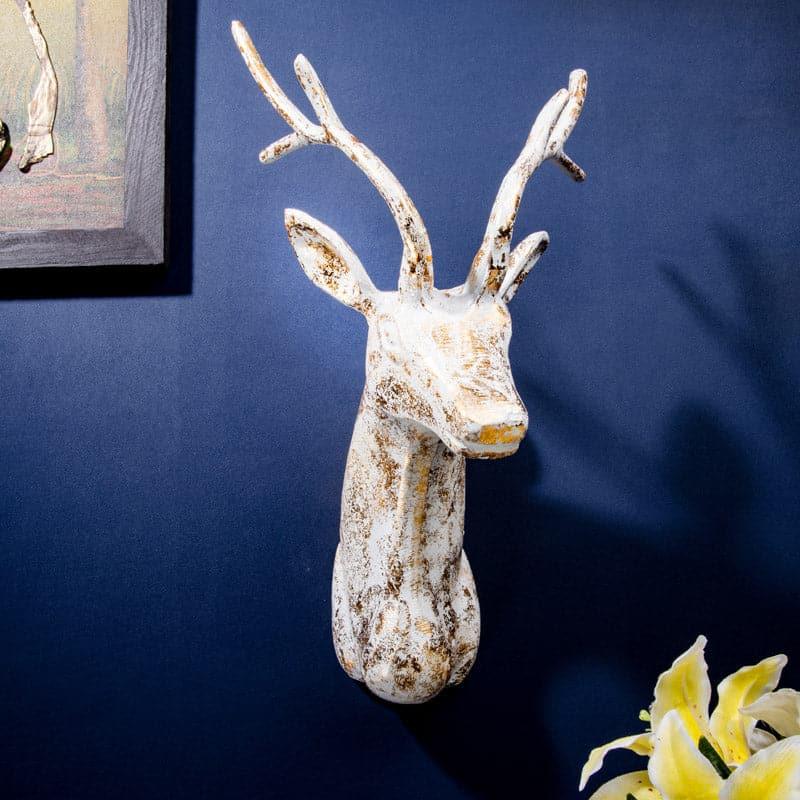 Buy Serene Stag Wall Accent Wall Accents from Vaaree