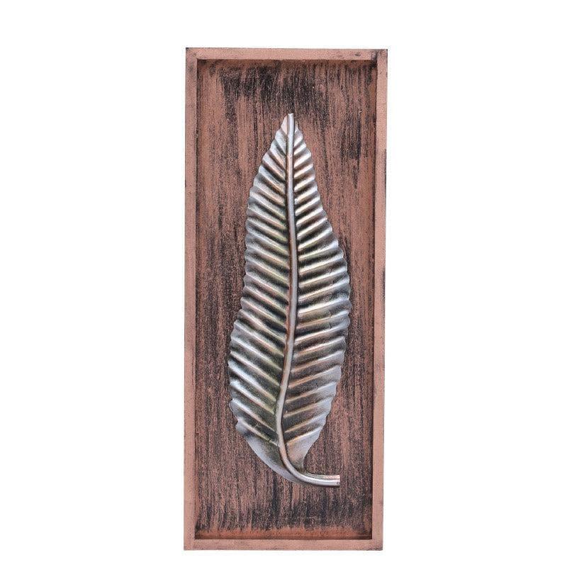 Buy Twisty Feathery Wall Decor Wall Accents from Vaaree