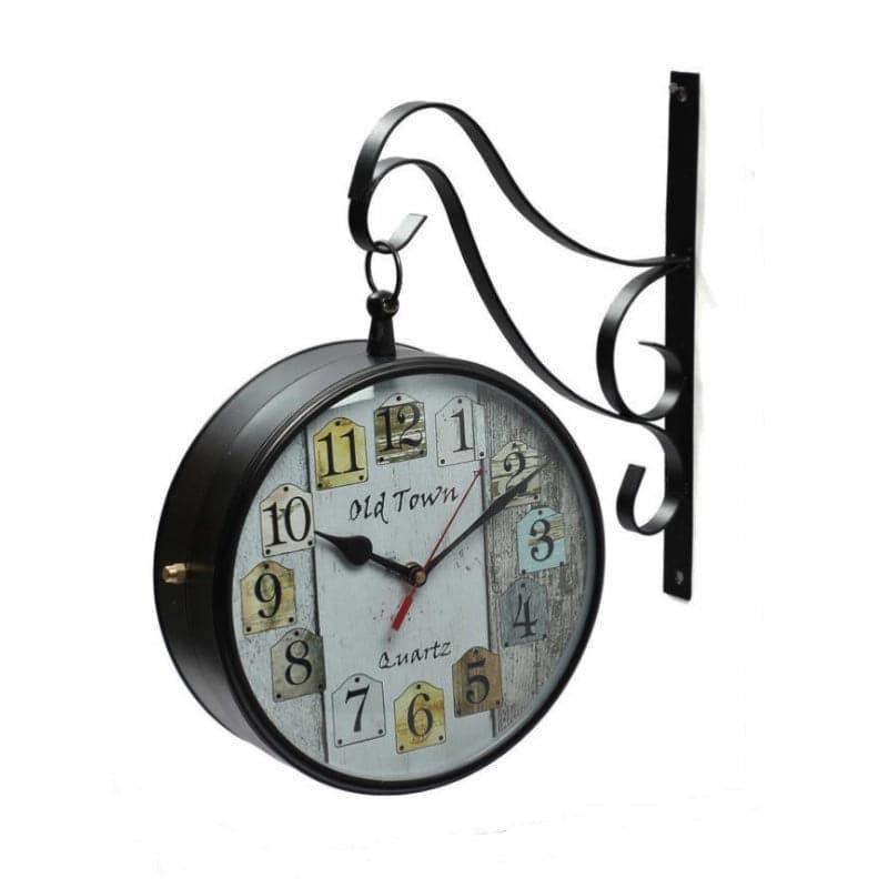 Wall Clock - Newspaper Chips Vintage Station Wall Clock