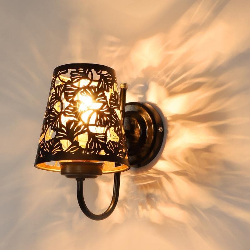 Wall Lamp - Pattey Etched Wall Lamp