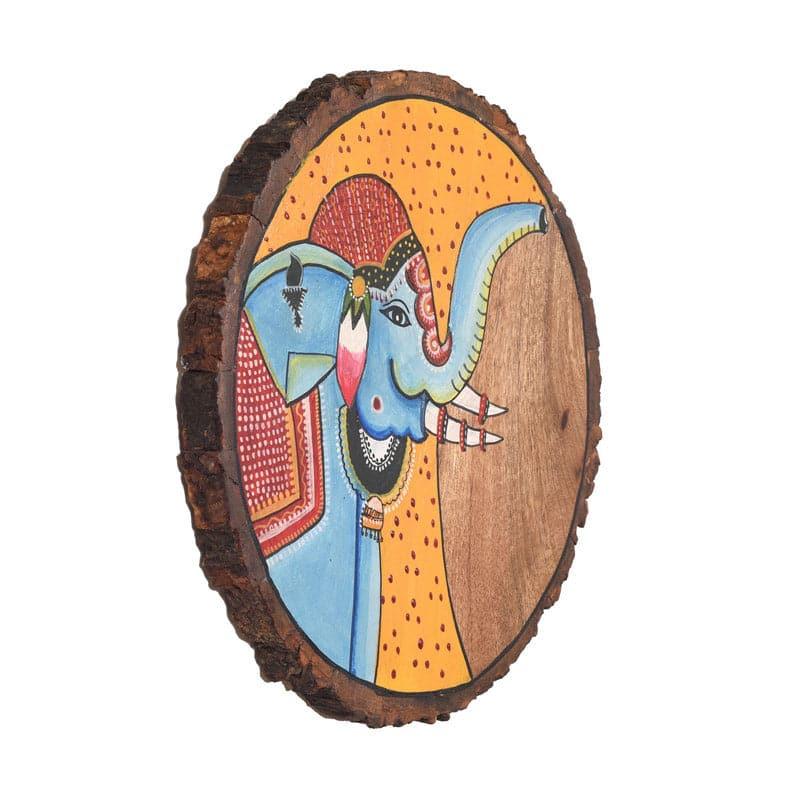 Buy Gajendra Pichhwai Wall Accent Wall Plates from Vaaree