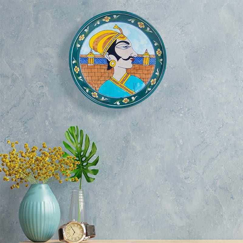 Buy Proud Majesty Wall Plate Wall Plates from Vaaree