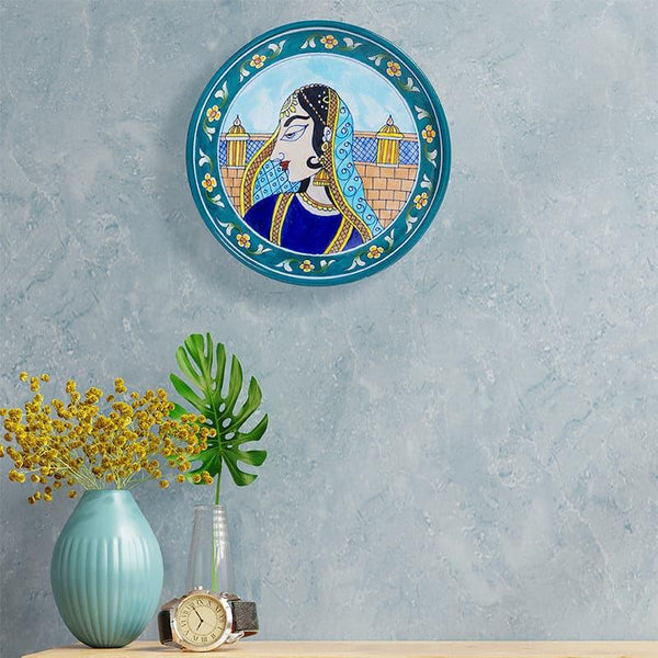 Buy Queen Elegance Wall Plate Wall Plates from Vaaree