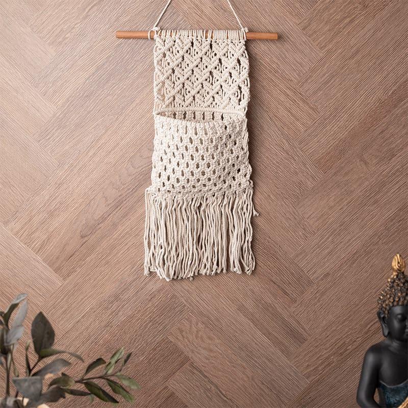 Buy Everest Macrame Wall Accent Wall Tapestry from Vaaree