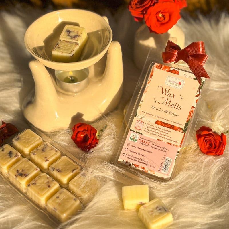 Buy Scentora Wax Melt (Vanilla & Rose) - Set Of Sixteen Wax Melts from Vaaree