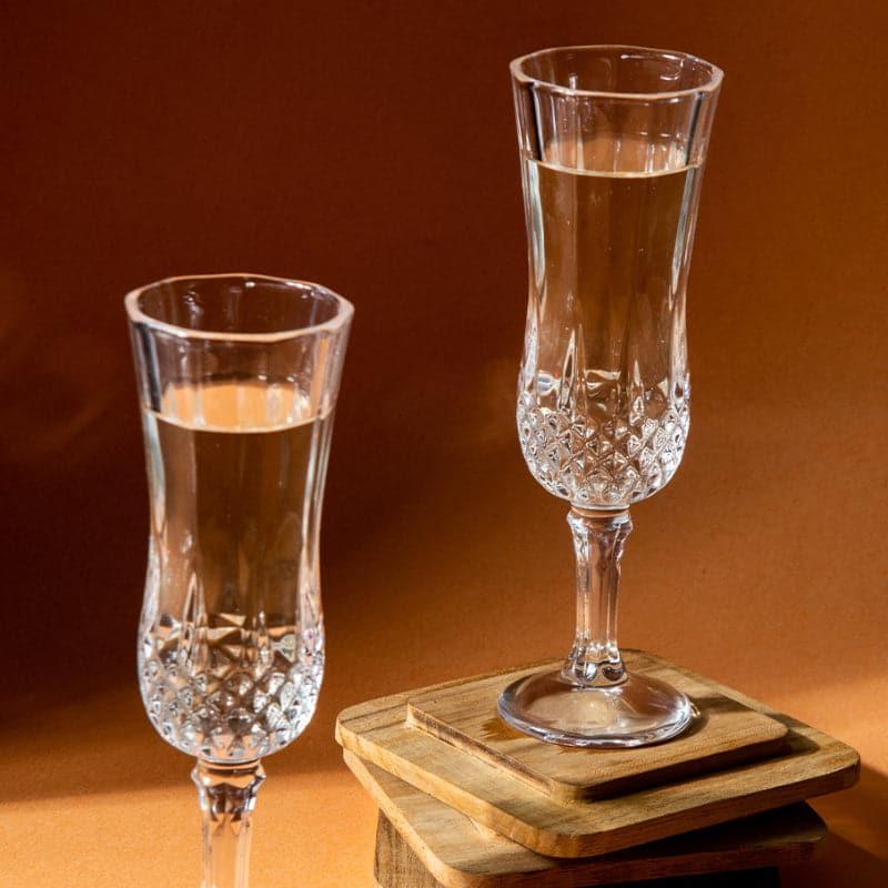 Buy Blair Gala Glass (180 ml) - Set Of Four Wine & Champagne Glasses from Vaaree