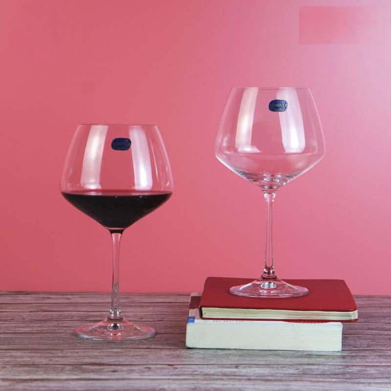 Buy Wine Glasses - Stella Crystal Wine Goblet Glass (580 ML) - Set Of Six at Vaaree online