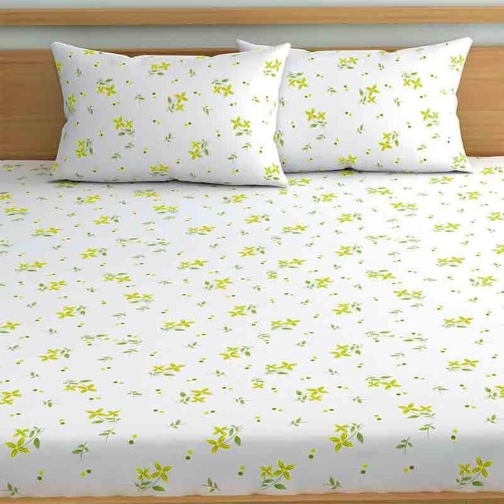 Buy Mini Floral Bedsheet - Yellow & White at Vaaree online | Beautiful Bedsheets to choose from