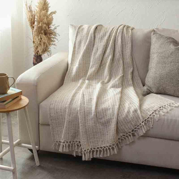 Buy Neutral Blaze Throw at Vaaree online | Beautiful Throws to choose from