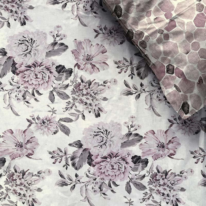Buy Imperial Blossoms Bedsheet- Pink at Vaaree online | Beautiful Bedsheets to choose from