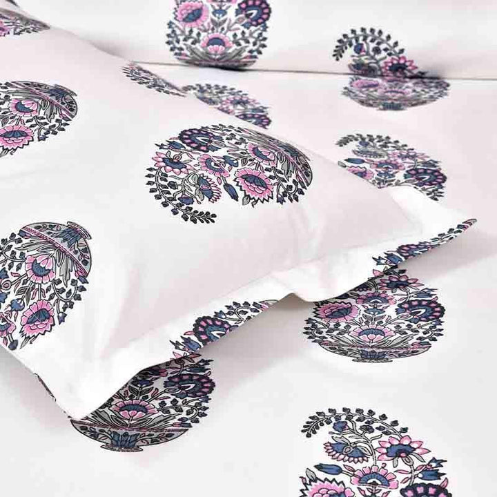 Buy Pure Paisleys Bedsheet - Purple at Vaaree online | Beautiful Bedsheets to choose from