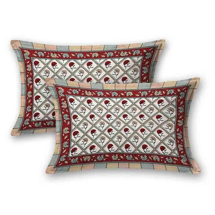 Buy Phool Chaukdi Bedsheet - Red at Vaaree online | Beautiful Bedsheets to choose from