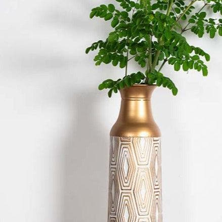 Buy Geometric Jaal Vase Vase from Vaaree