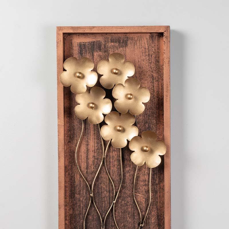 Buy Metallic Bouquet Wall Décor at Vaaree online | Beautiful Wall Accents to choose from