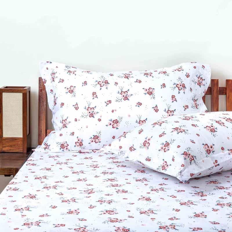 Buy Scattered Blooms Bedsheet - Maroon at Vaaree online | Beautiful Bedsheets to choose from