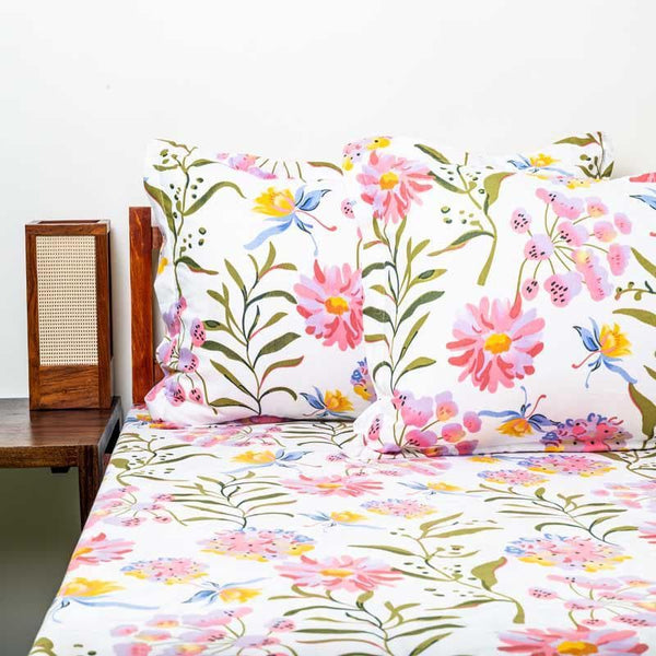 Buy Botanical Garden Bedsheet at Vaaree online | Beautiful Bedsheets to choose from