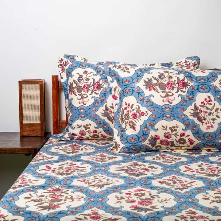 Buy Mughal Muse Bedsheet at Vaaree online | Beautiful Bedsheets to choose from