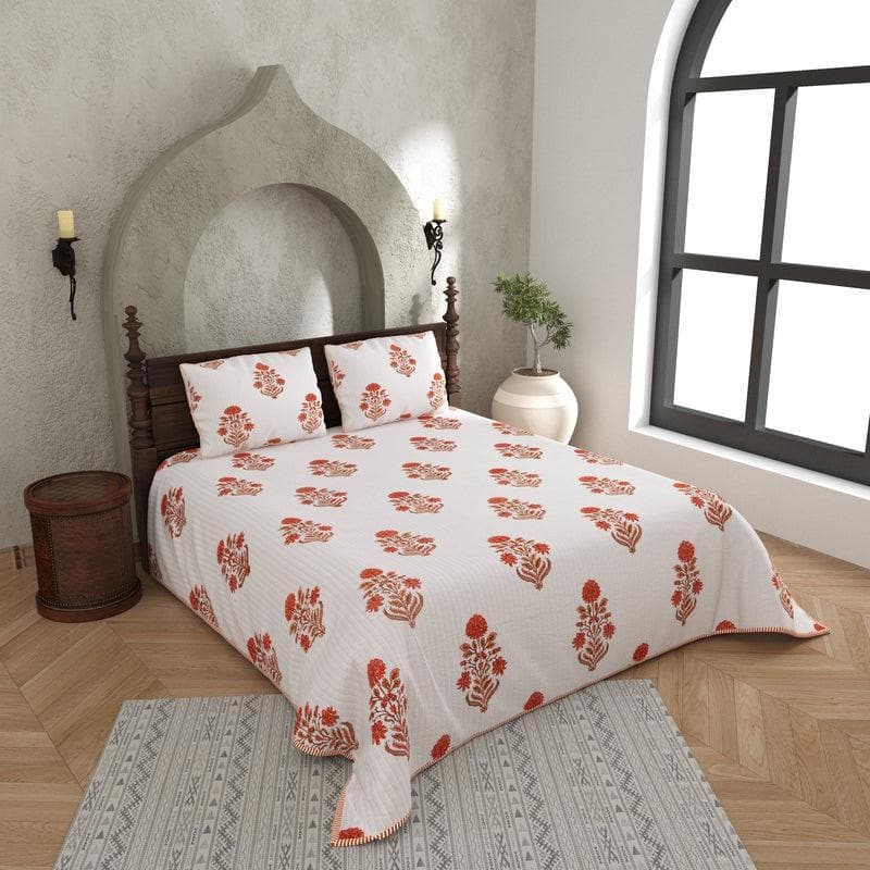 Buy Marianna Quilted Bedcover- Orange at Vaaree online | Beautiful Bedcovers to choose from