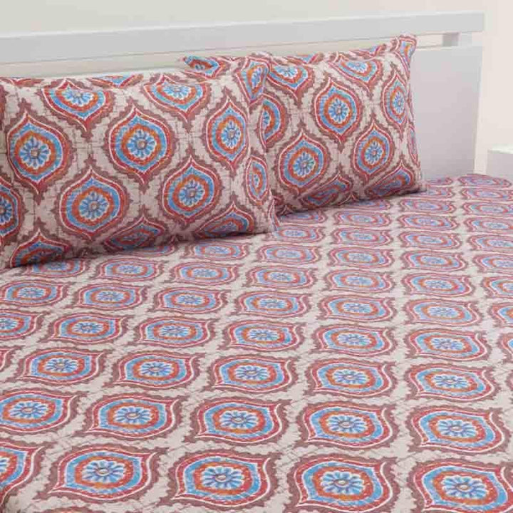 Buy Ogee Bedsheet - Red at Vaaree online | Beautiful Bedsheets to choose from