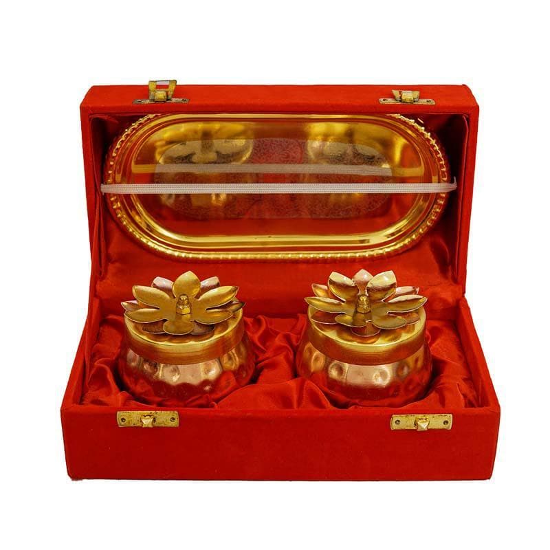 Buy Anaar Bowl & Tray Set at Vaaree online | Beautiful Tray to choose from
