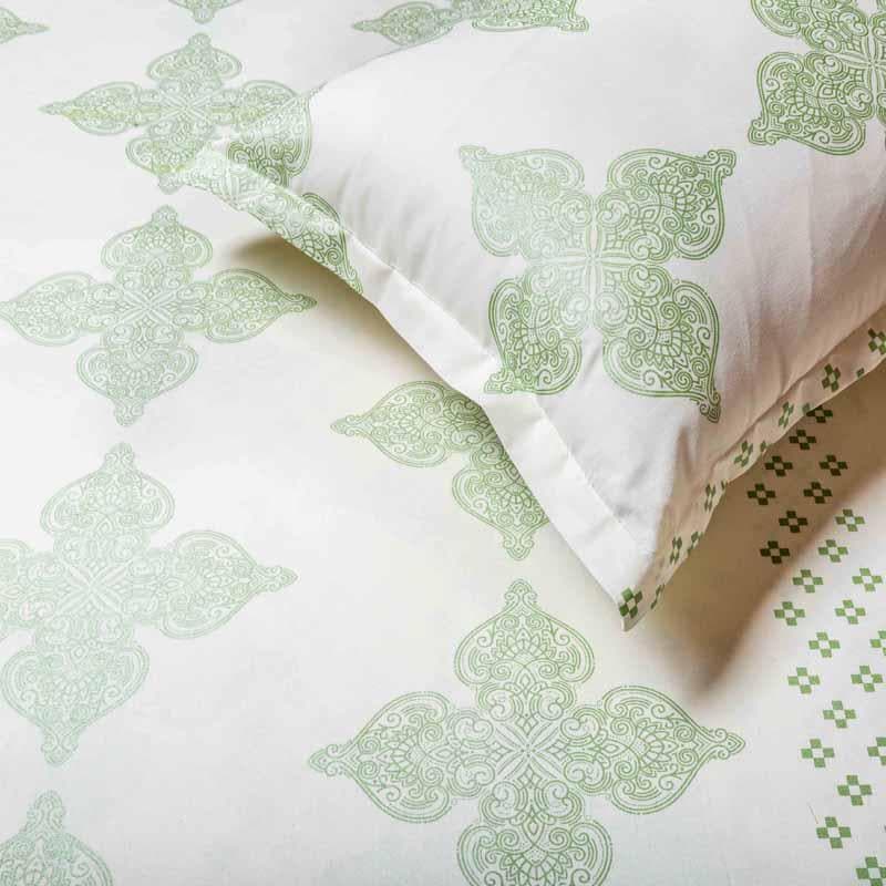 Buy Metrix Bliss Bedsheet - Green at Vaaree online | Beautiful Bedsheets to choose from