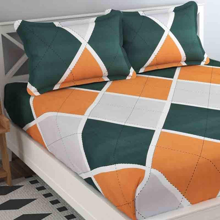 Buy Checkered Bedsheet at Vaaree online | Beautiful Bedsheets to choose from
