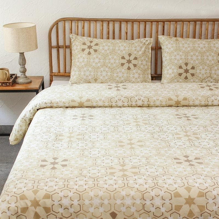 Buy Beige Prismatic Bed Set at Vaaree online | Beautiful Bedding Set to choose from