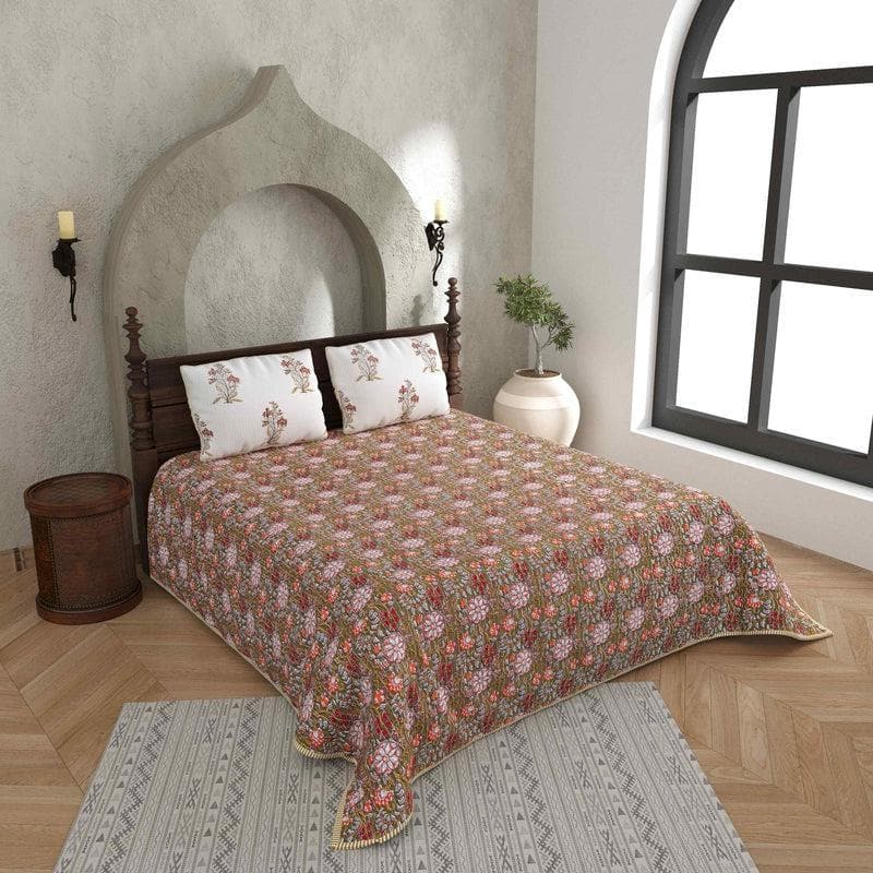 Buy Marianna Quilted Bedcover- Green at Vaaree online | Beautiful Bedcovers to choose from