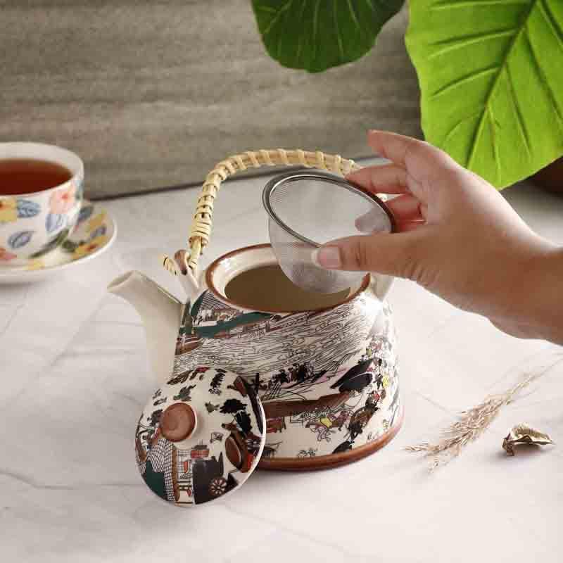 Buy Snow Day Kettle at Vaaree online | Beautiful Tea Pot to choose from