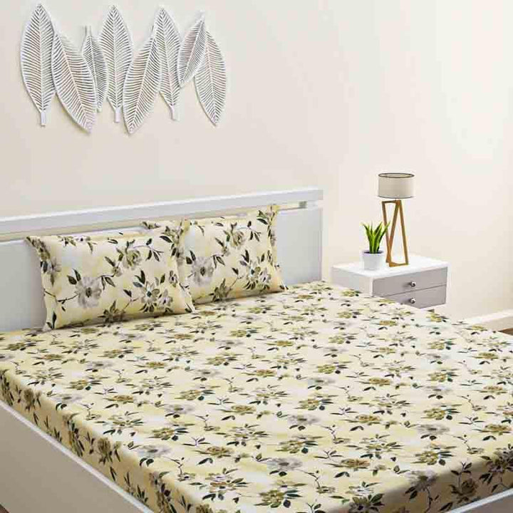 Buy Floral Punch Bedsheet at Vaaree online | Beautiful Bedsheets to choose from