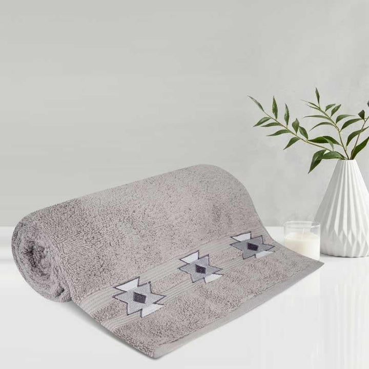 Buy Grey Goose Bath Towel at Vaaree online | Beautiful Bath Towels to choose from
