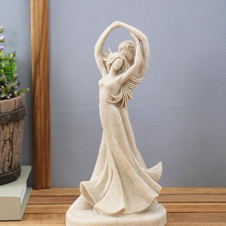 Buy Romantic Dancing Couple Figurine at Vaaree online