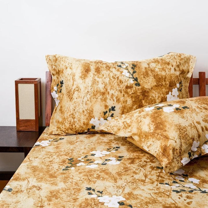 Buy Floral Glory Bedsheet at Vaaree online | Beautiful Bedsheets to choose from