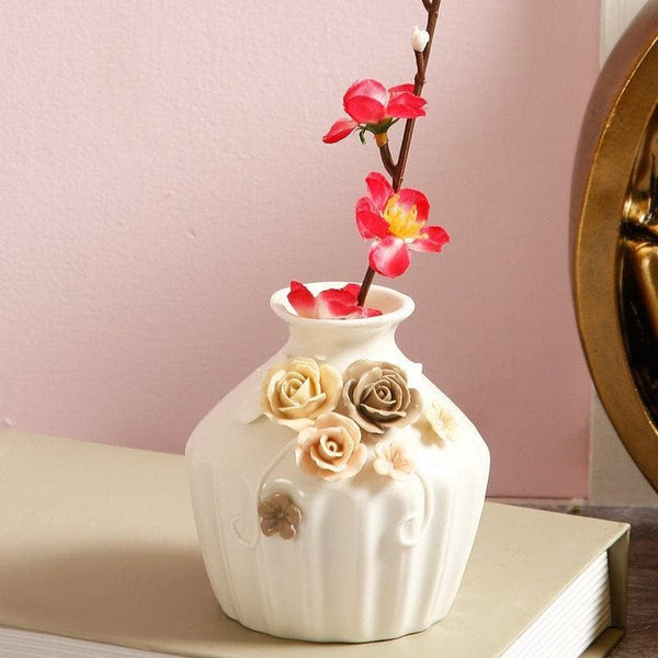Buy Vintage Floral Vase at Vaaree online | Beautiful Vase to choose from