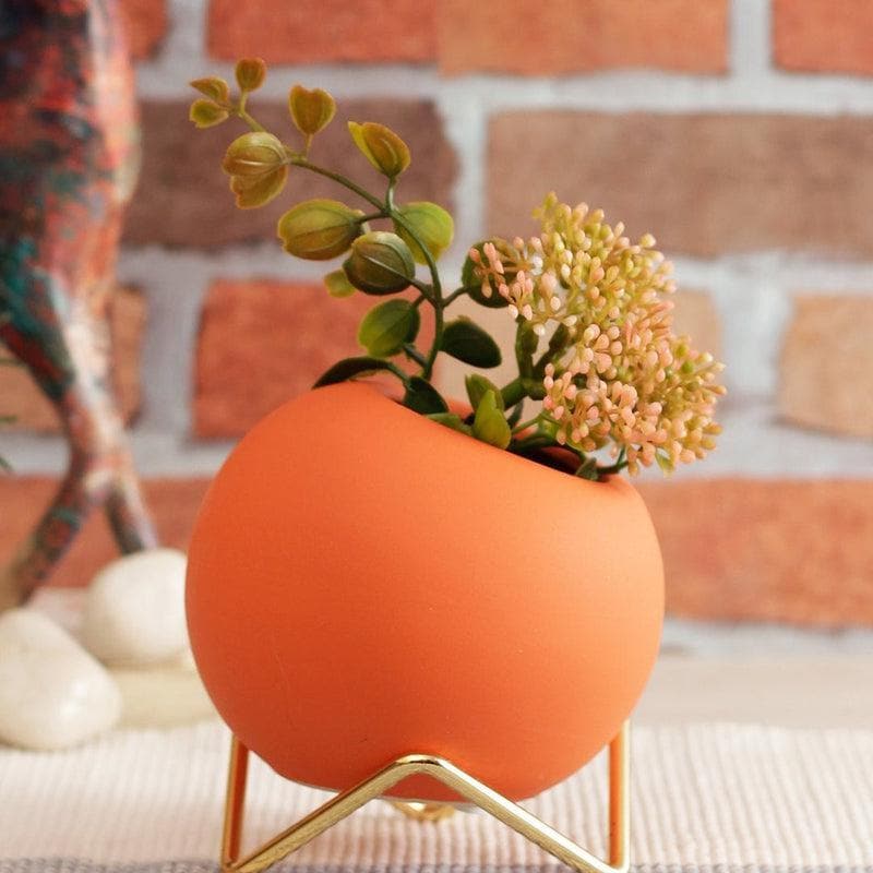 Buy Tangerine Circular Vase at Vaaree online | Beautiful Vase to choose from