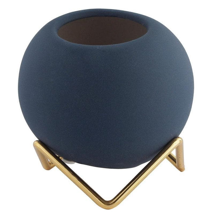 Buy Charcoal Grey Circular Vase at Vaaree online | Beautiful Vase to choose from